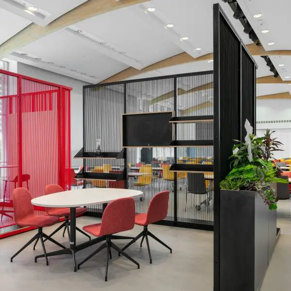 Connection Harp collaborative meeting room AstraZeneca Macclesfield case study